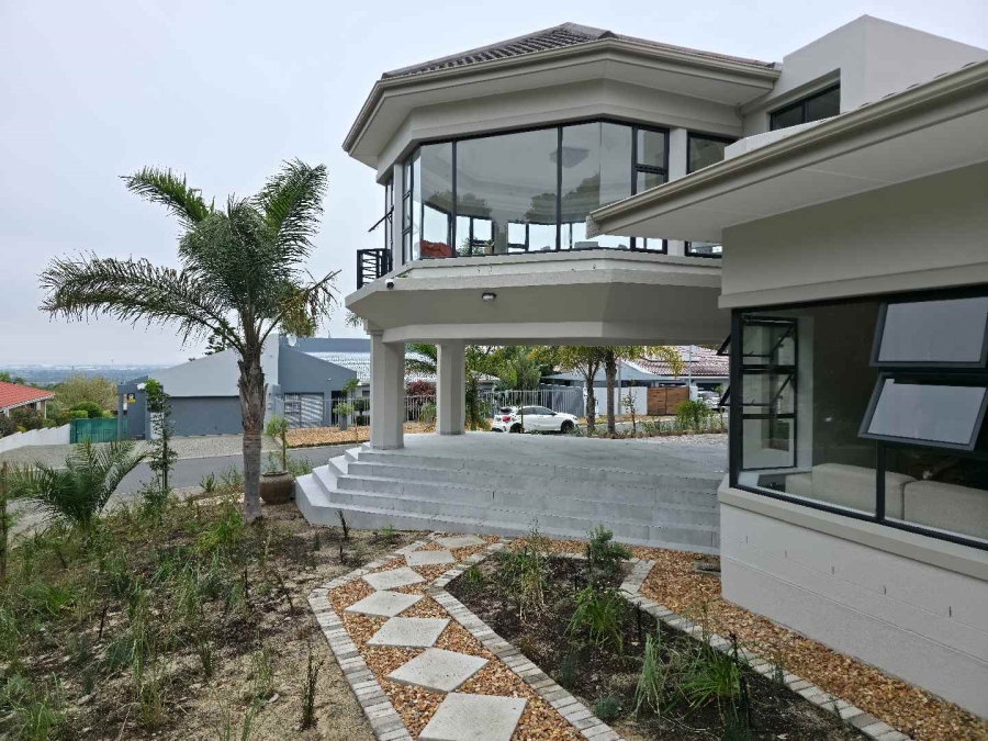 5 Bedroom Property for Sale in Plattekloof Western Cape